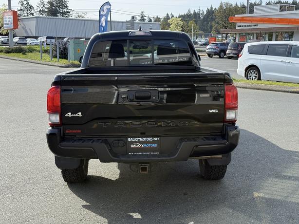 2022 Toyota Tacoma V6 image 7