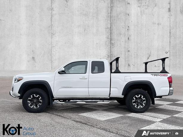 2017 Toyota Tacoma TRD Off Road | 4WD | 3.5L V6 | Entune Premium Audio | Remote  image 8