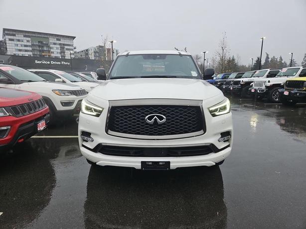 2023 Infiniti QX80 LUXE 7-Passenger | No Reported Accidents! image 2