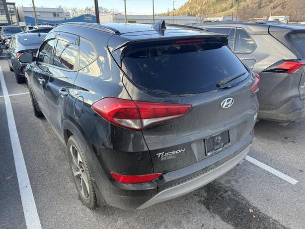 2018 Hyundai Tucson SE ONE OWNER! LOW KMS! LEATHER! SUNROOF! HEATED SEATS / STEE image 3