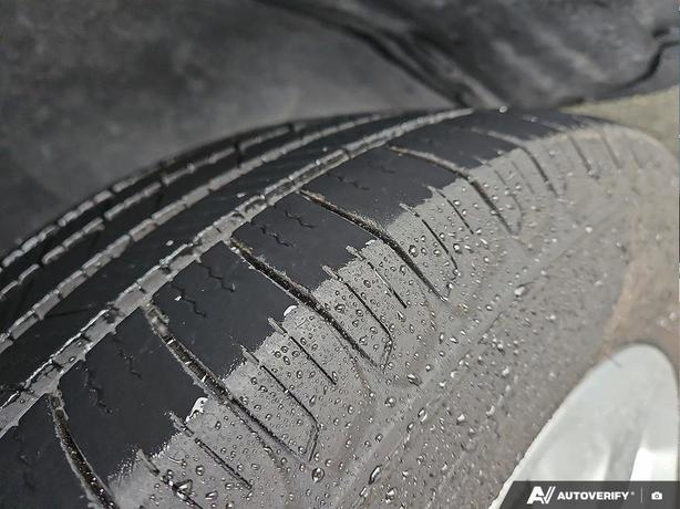 2018 Jeep Compass North | One Owner! image 7