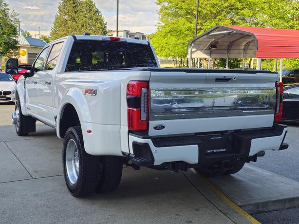 2024 Ford F-450 SUPER DUTY Platinum - Sunroof, No Accidents, Manager Demo image 8