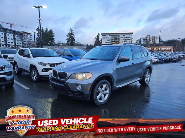 2010 BMW X5 30i image 1