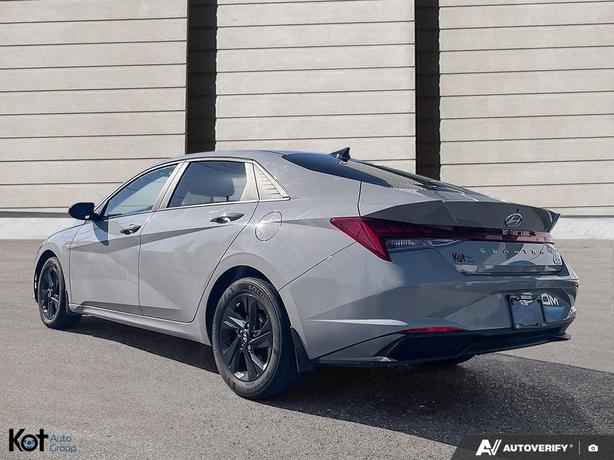 2022 Hyundai Elantra Hybrid Preferred image 4