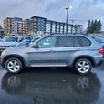 2010 BMW X5 30i AWD | Heated Seats! thumbnail image 3