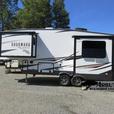 Used 2022 Forest River RV Rockwood Ultra Lite 2442BS thumbnail image 4
