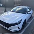 2023 Hyundai Elantra Preferred BLINDSPOT! APPLE CARPLAY! ANDROID AUTO! LOW KMS! thumbnail image 2