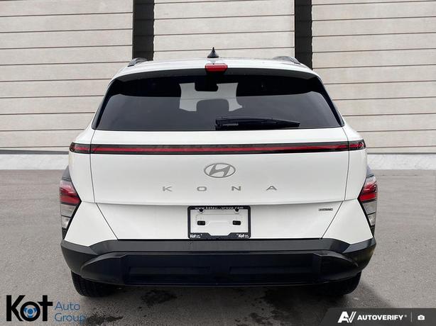 2024 Hyundai Kona Preferred BLUETOOTH APPLE CARPLAY! HEATED FRONT SEATS AND STEE image 5