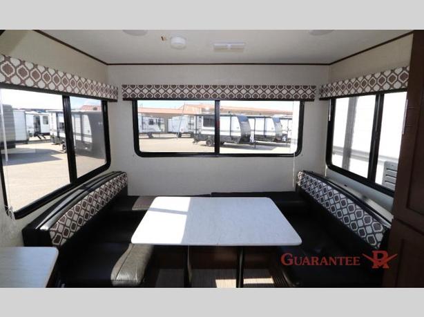 Used 2019 Prime Time RV Avenger ATI 20RD image 8