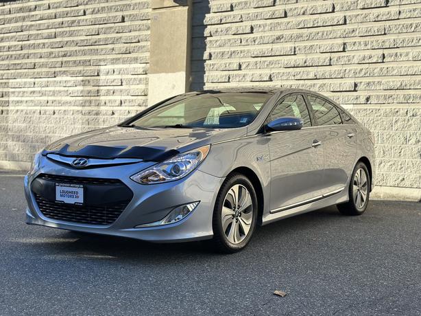 2015 Hyundai Sonata image 4