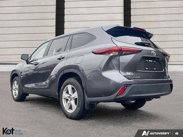 2024 Toyota Highlander LE image 4