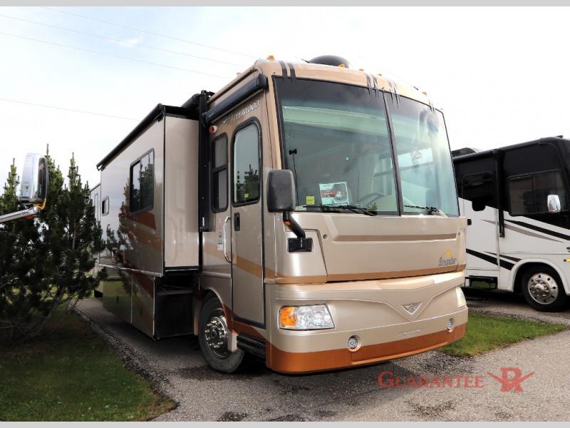 Used 2007 Fleetwood RV Bounder 38S display photo