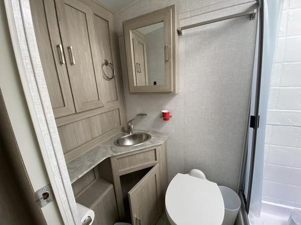 2022 Flagstaff E-PRO 20FBS image 8