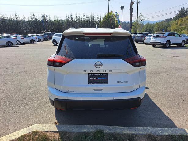 2024 Nissan Rogue SV - Heated Seats, Heated Wheel, Moonroof image 7