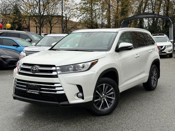 2018 Toyota Highlander XLE - No Accidents, Leather, Navigation, Sunroof image 2