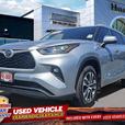 2022 Toyota Highlander Hybrid XLE AWD | Adaptive Cruise Control! thumbnail image