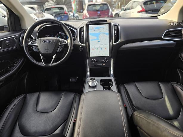 2021 Ford Edge Titanium AWD image 7
