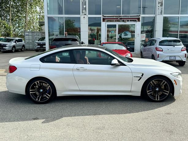 2016 BMW M4 Premium, Executive, Technology, One Owner image 4