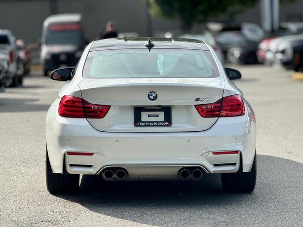 2016 BMW M4 Premium, Executive, Technology, One Owner image 6