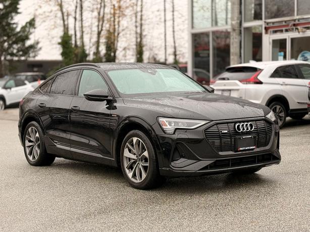 2022 Audi e-tron Sportback Technik - No Accidents, One Owner, Sunroof image 4