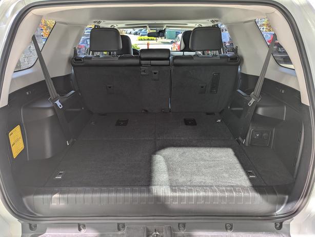 2023 Toyota 4Runner SR5 - Sunroof, Heated Seats, 4x4 image 8