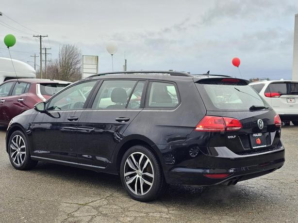 2016 Volkswagen Golf 4dr Auto 1.8 TSI Trendline image 4