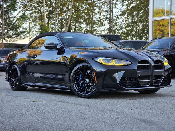 2022 BMW M4 Competition xDrive - Convertible, AWD, Local B.C image 3