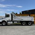 2005 Volvo VND 18-Speed Diesel Dump Truck with Sander and Plow thumbnail image 6