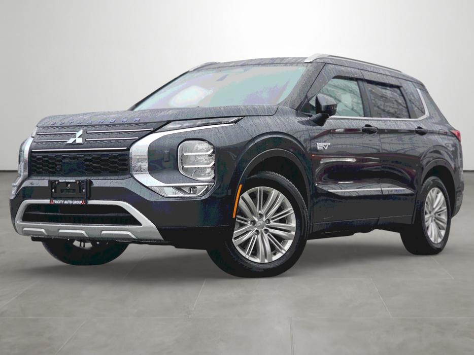 2025 Mitsubishi Outlander PHEV display photo