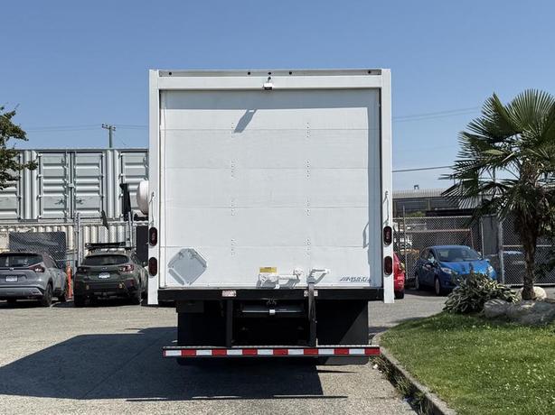 2020 Hino 155 18-Foot Diesel Cube Van Box  Truck image 5