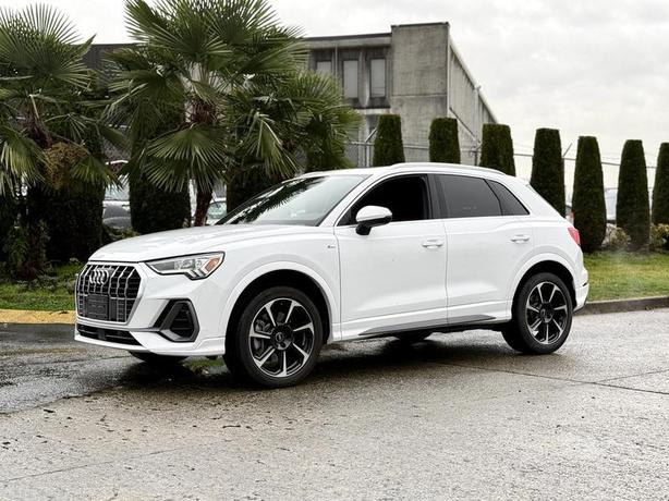 2024 Audi Q3 S Line Quattro Premium AWD with Moonroof and Heated Seats image 5