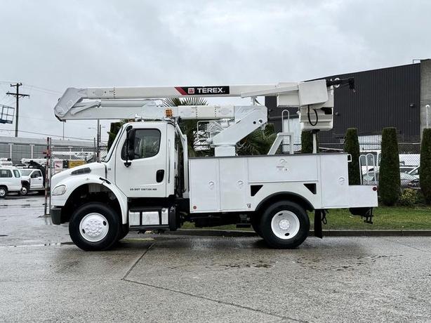 2013 Freightliner M2 106 4x4 Terex Bucket Truck – 40 ft Hi-Ranger HR40M image 6