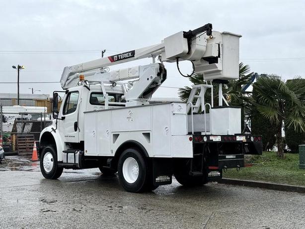 2013 Freightliner M2 106 4x4 Terex Bucket Truck – 40 ft Hi-Ranger HR40M image 7