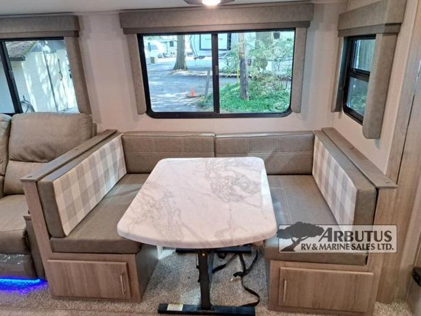 Used 2021 Grand Design Imagine 2600RB image 8