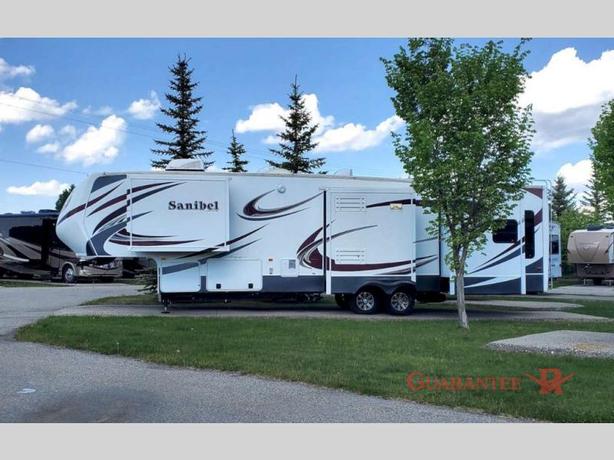 Used 2013 Prime Time RV Sanibel 3500 image 3