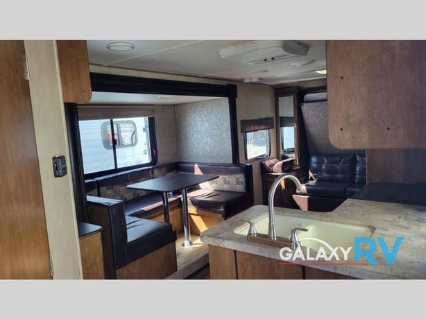 Used 2017 Forest River RV Wildwood T232RBXL image 5