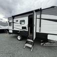 Used 2021 Keystone RV Hideout Single Axle 177RD thumbnail image 2