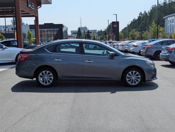 2019 Nissan Sentra S - Heated Seats, Sunroof, Dual Climate image 5