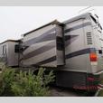 Used 2004 Newmar Dutch Star 3810 thumbnail image 5