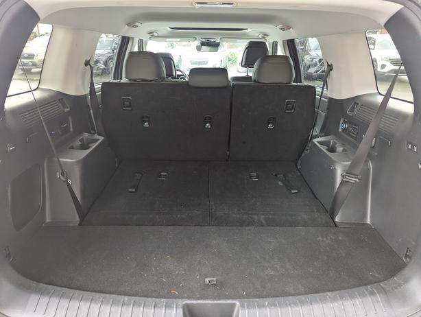 2025 Hyundai Santa Fe XRT - No Accidents, AWD, Sunroof, Heated Seats image 8