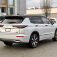 2025 Mitsubishi Outlander GT Premium - No Accidents, One Owner, Navigation thumbnail image 6