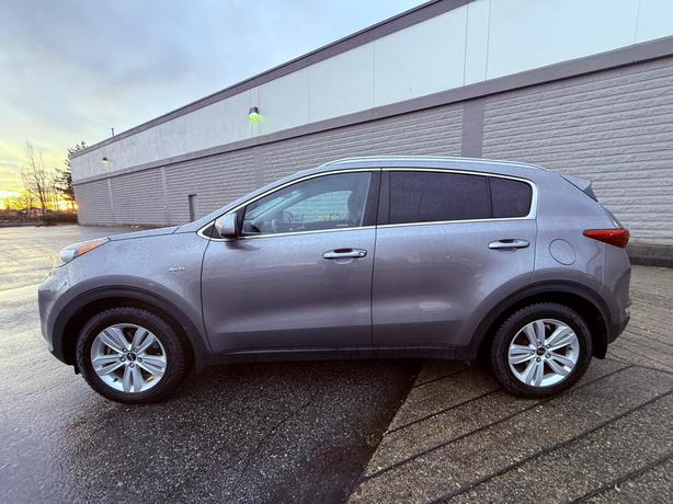 2018 Kia Sportage image 8