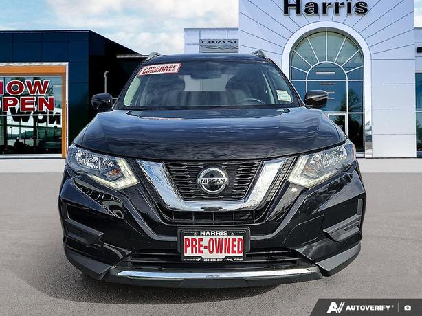 2020 Nissan Rogue S AWD | No Reported Accidents! image 2