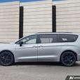 2024 Chrysler Pacifica Touring-L thumbnail image 3