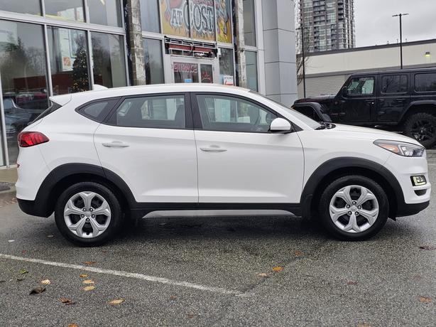 2019 Hyundai Tucson Essential AWD w-Safety Package image 4