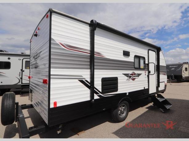 Used 2022 Shasta RVs Shasta 18BH image 6