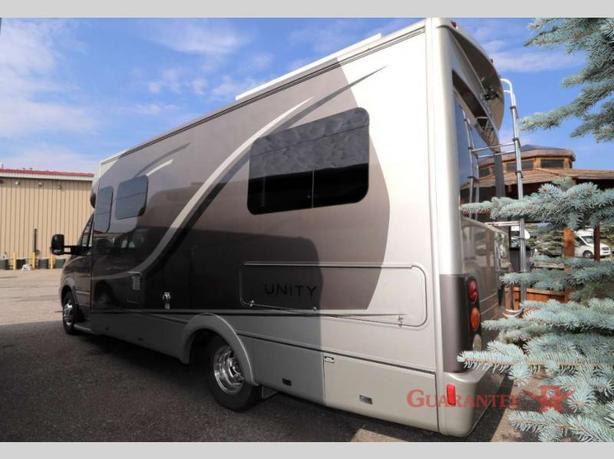 Used 2015 Triple E Unity 24TB image 6