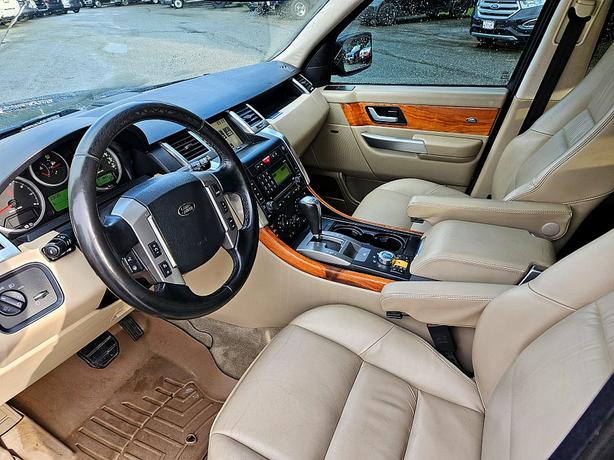 2009 Land Rover  Range Rover Sport SC image 6