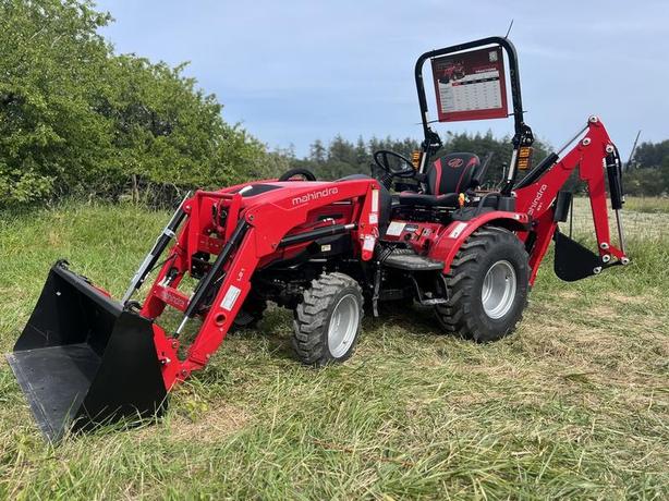 2024 Mahindra 2100 series 2126 HST image 1