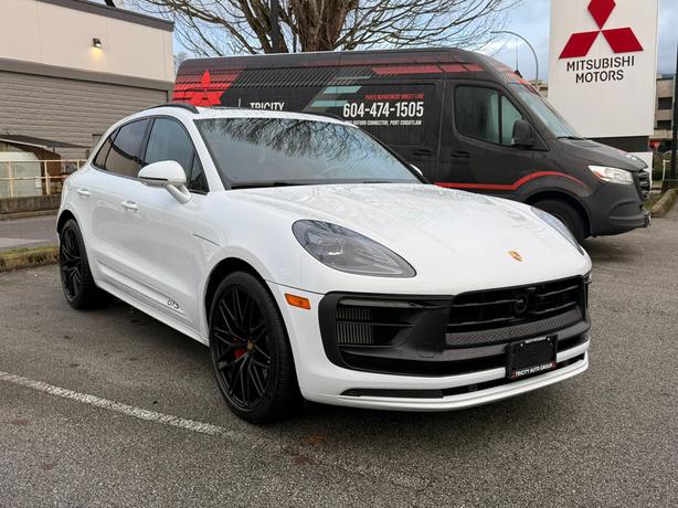 2024 Porsche Macan image 4